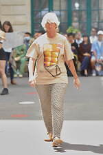 ダブレット 2023年春夏コレクション - 真夏のパリに雪が降る！？｜写真9