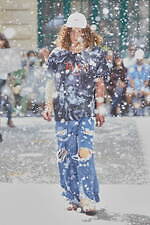 ダブレット 2023年春夏コレクション - 真夏のパリに雪が降る！？｜写真19