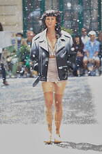 ダブレット 2023年春夏コレクション - 真夏のパリに雪が降る！？｜写真24