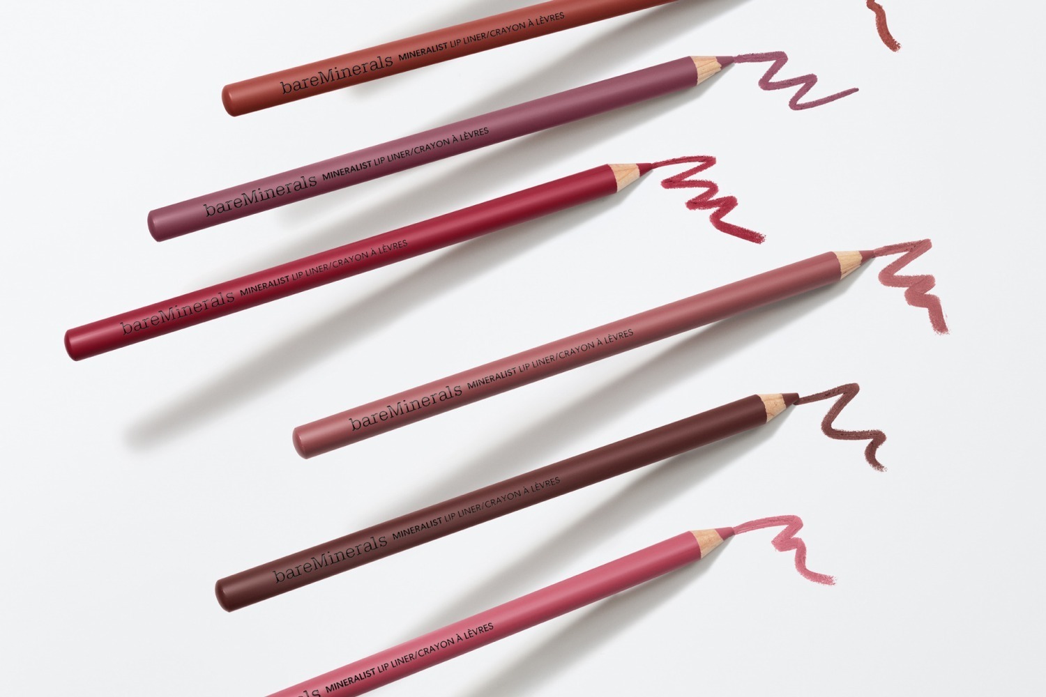 リキッドリップ｜ベアミネラル22年秋コスメ“ぷっくり立体感”演出のリップ ライナー＆“スフレ感覚”のマットリップ