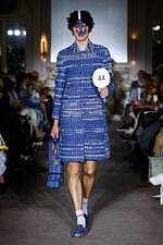 トム ブラウン 2023年春夏メンズコレクション - ツイードという記号の変換｜写真27