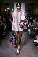 トム ブラウン 2023年春夏メンズコレクション - ツイードという記号の変換｜写真57