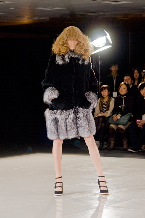 モトナリ オノ 2010-11年秋冬<span>コレクション</span> - 写真25