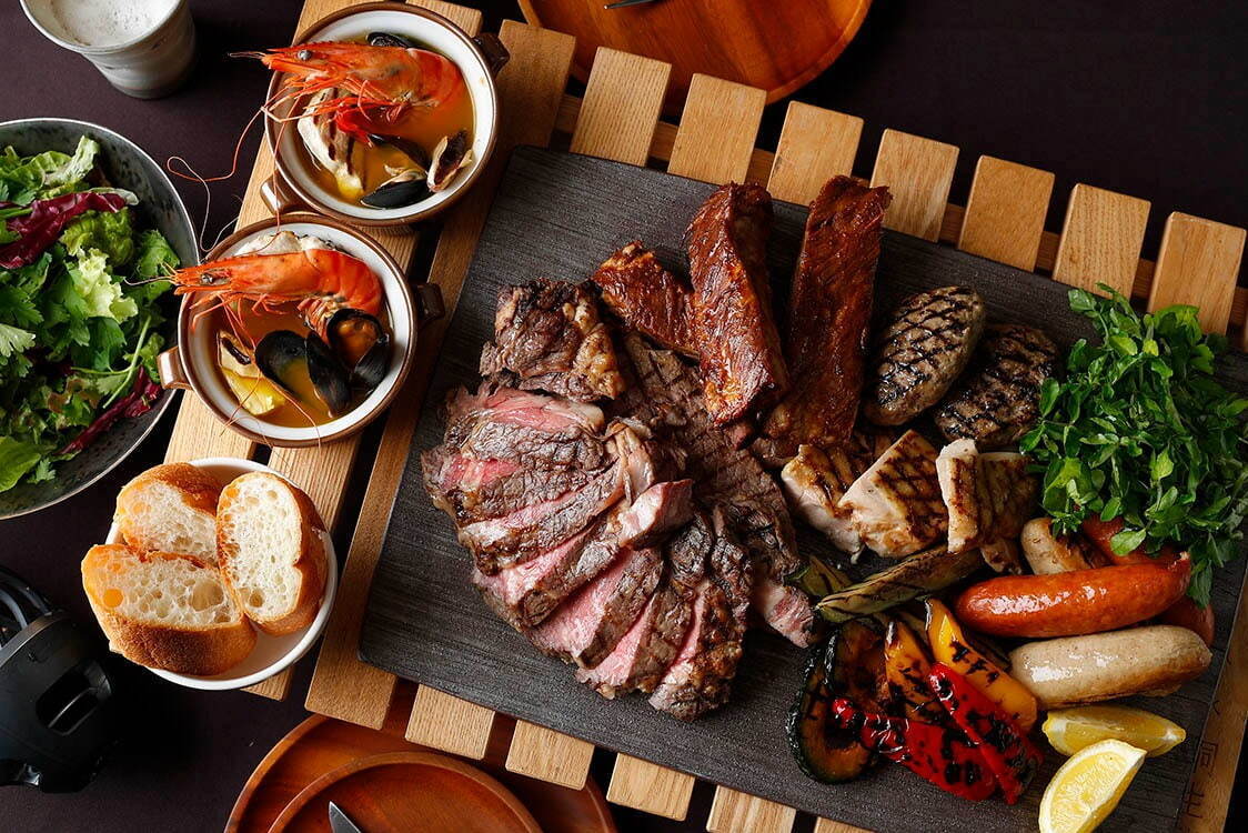 グランピング｜ホテル雅叙園東京、屋内でキャンプグルメやビールを楽しむ「ビア・グランピング 2022」開催