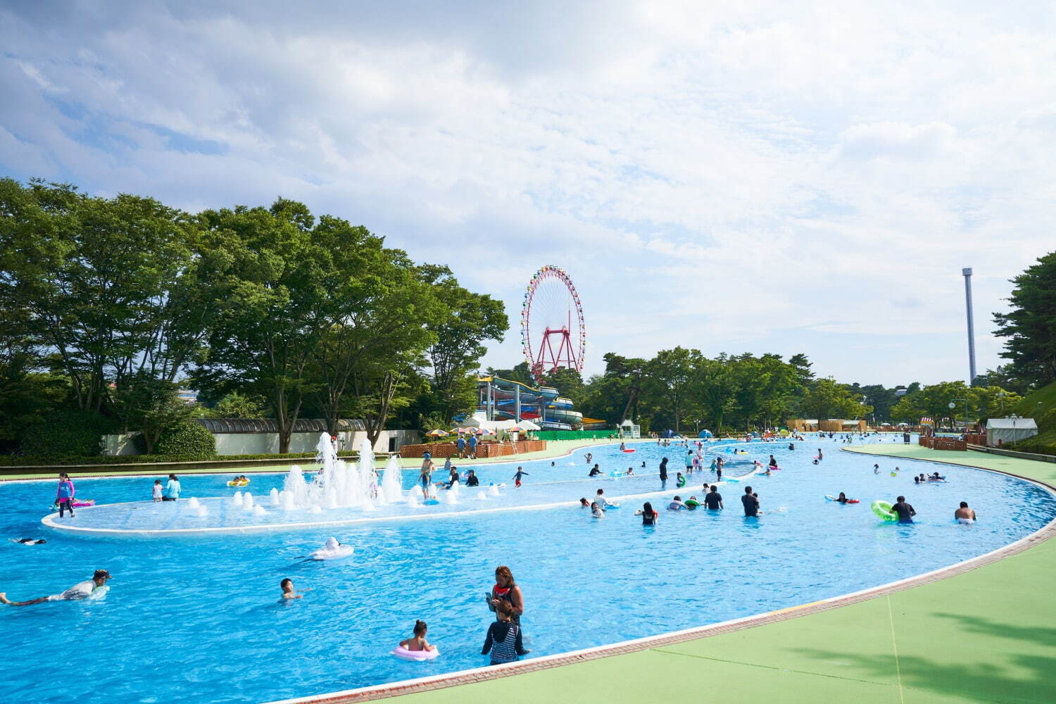 西武園ゆうえんち「大夏まつり」大花火が上がるナイトフェス＆大量の水が降り注ぐ“大水合戦”｜写真2