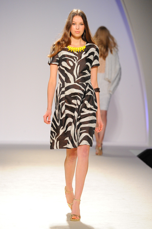 エスカーダ(ESCADA) 2014年春夏ウィメンズコレクション  - 写真23