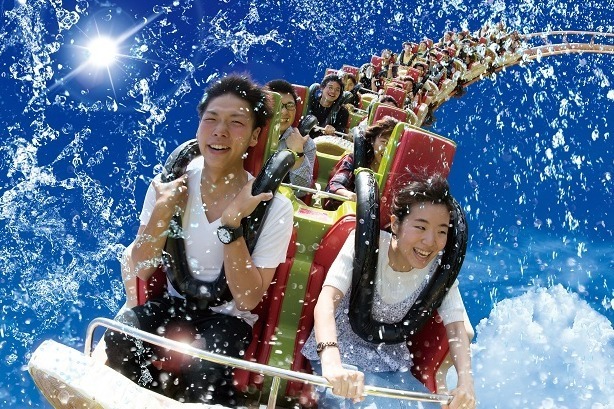 お化け屋敷｜よみうりランド夏のひんやりアトラクション、“ずぶ濡れ”激爽コースターや背筋が凍るお化け屋敷