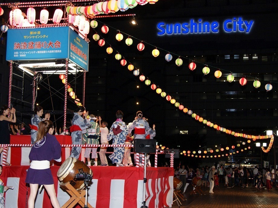 池袋サンシャインシティの屋上盆踊り大会、3年ぶりに開催｜写真1