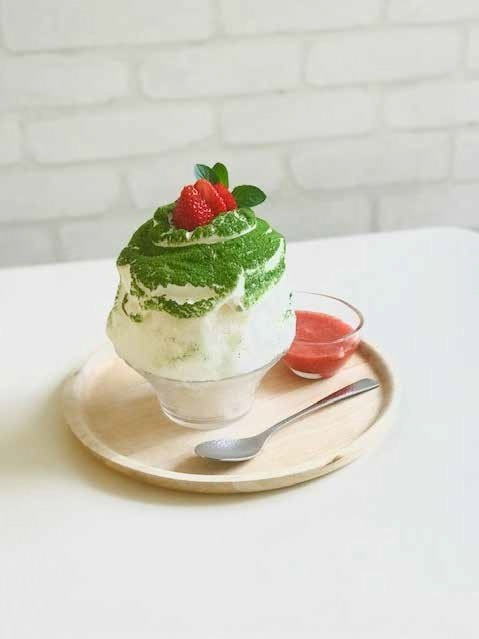 ＜天然氷のかき氷 ひめじ官兵衛堂＞抹茶いちごミルフィーユ 1個 1,430円
※期間は7月13日(水)～15日(金)