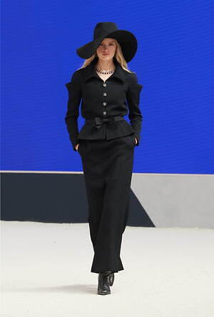 シャネル オートクチュール(CHANEL Haute Couture) 2022-23年秋冬ウィメンズコレクション  - 写真23