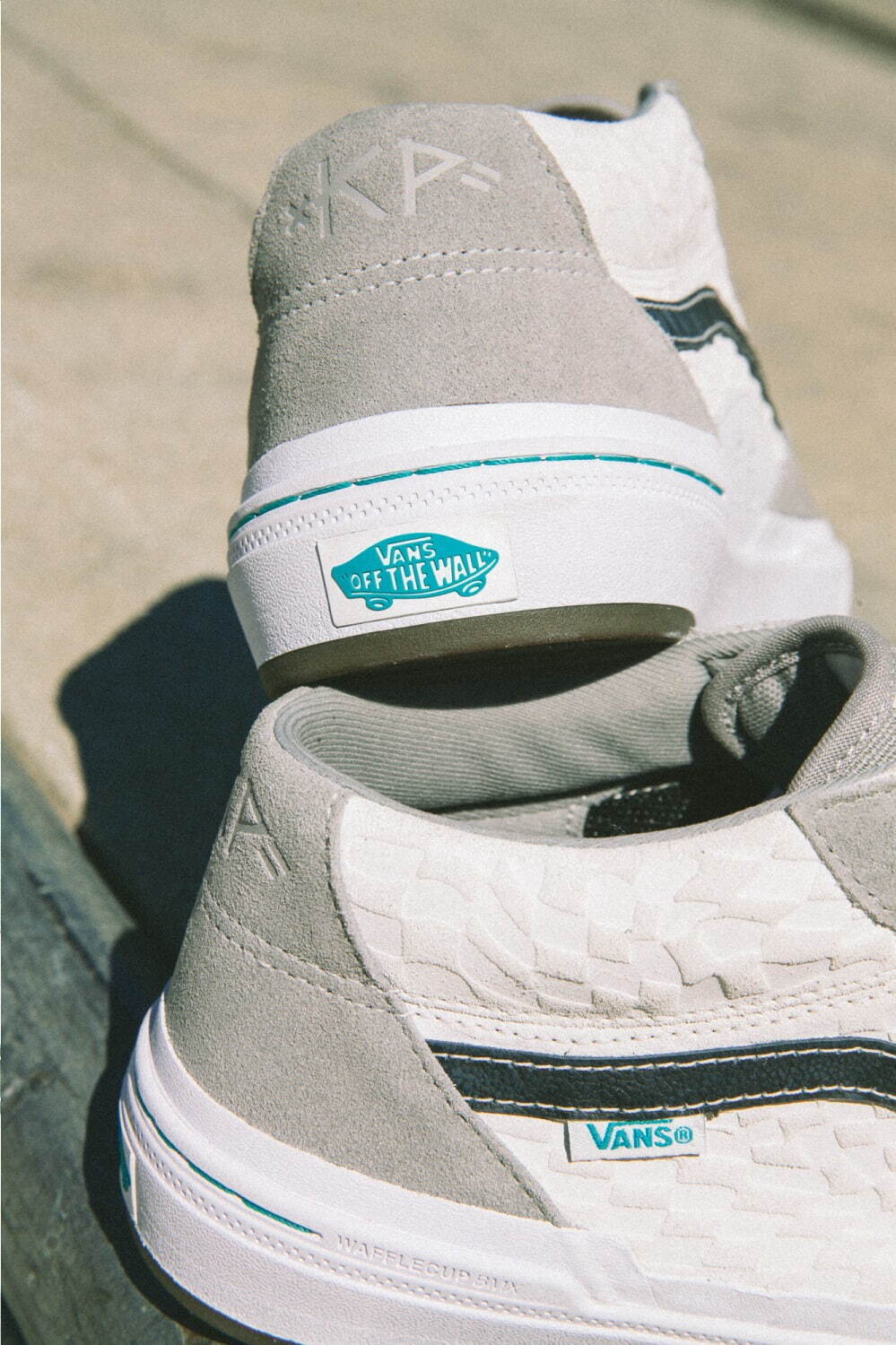 VANS BMX スタイル 114 ペラザグレー/ホワイト 13,200円