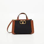 美品　ヴァレンティノガラヴァーニ　ゴールドロゴ　レザー　ブラック VALENTINO GARAVANI】ヴァレンティノガラヴァーニ 2W2P0605VSH