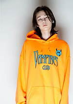 ミルクボーイ 2022年秋コレクション - ヴァンパイアに誘われて｜写真4