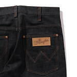 ビームス×レッド・ウィング“オールブラック”ブーツ、ディッキーズとのフレアパンツも｜写真15