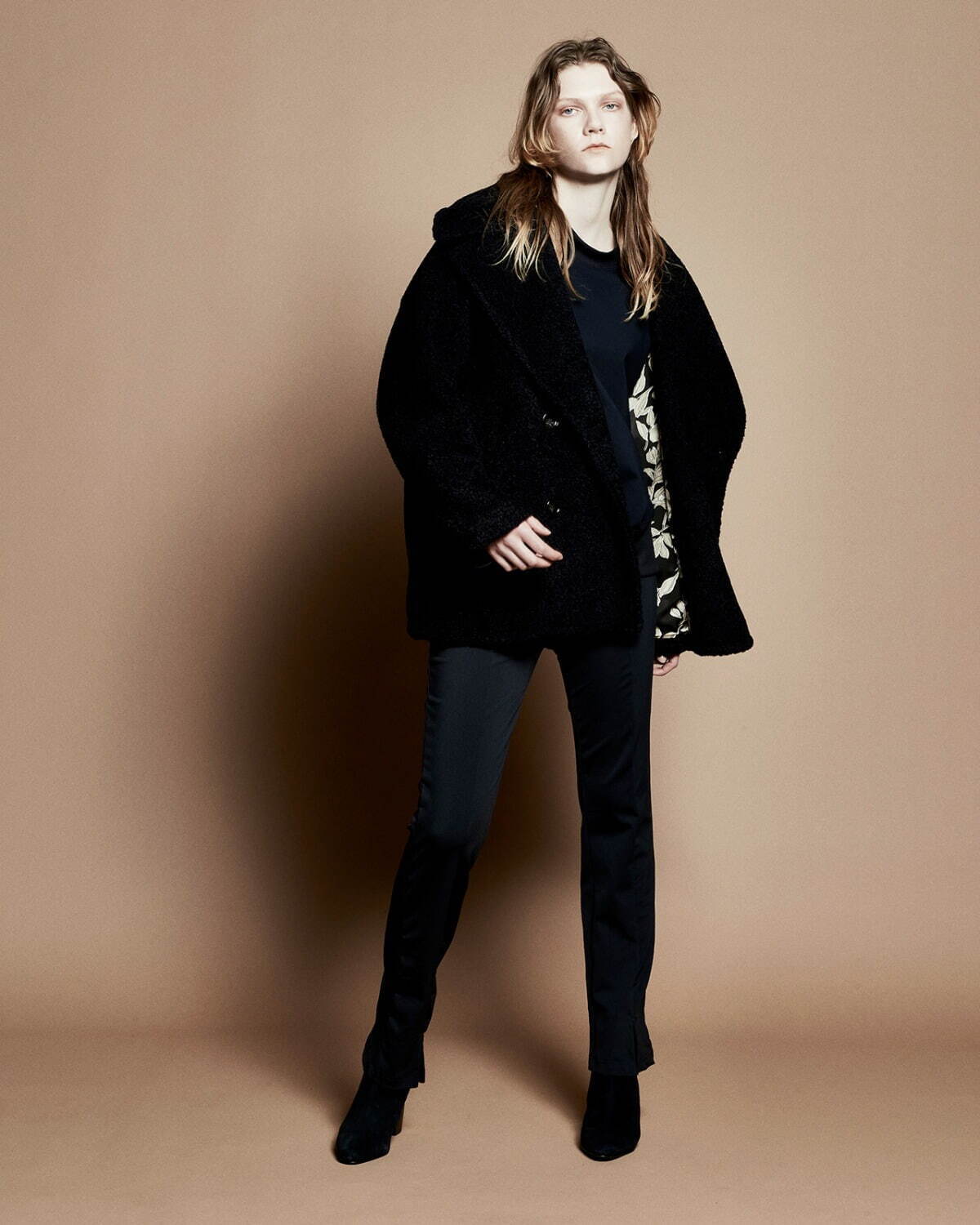 ロアーガンズ(roarguns) 2022-23年秋冬ウィメンズコレクション  - 写真5