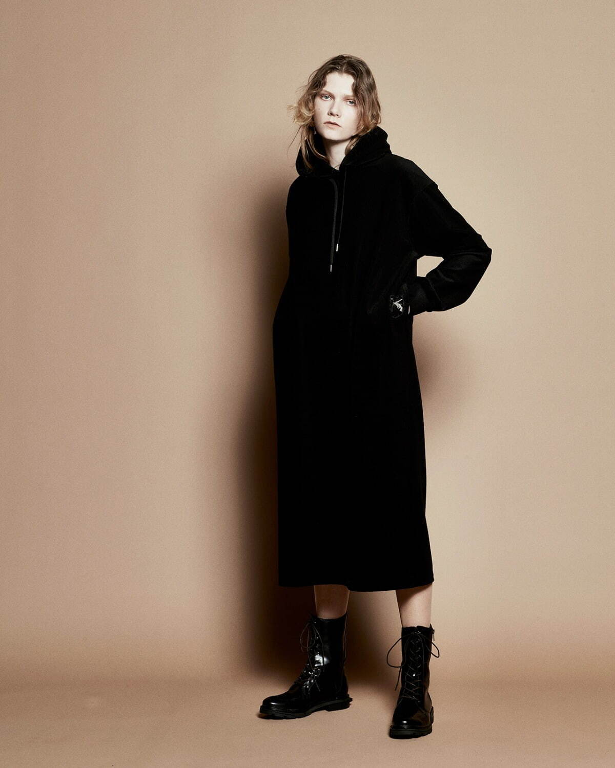 ロアーガンズ(roarguns) 2022-23年秋冬ウィメンズコレクション  - 写真7