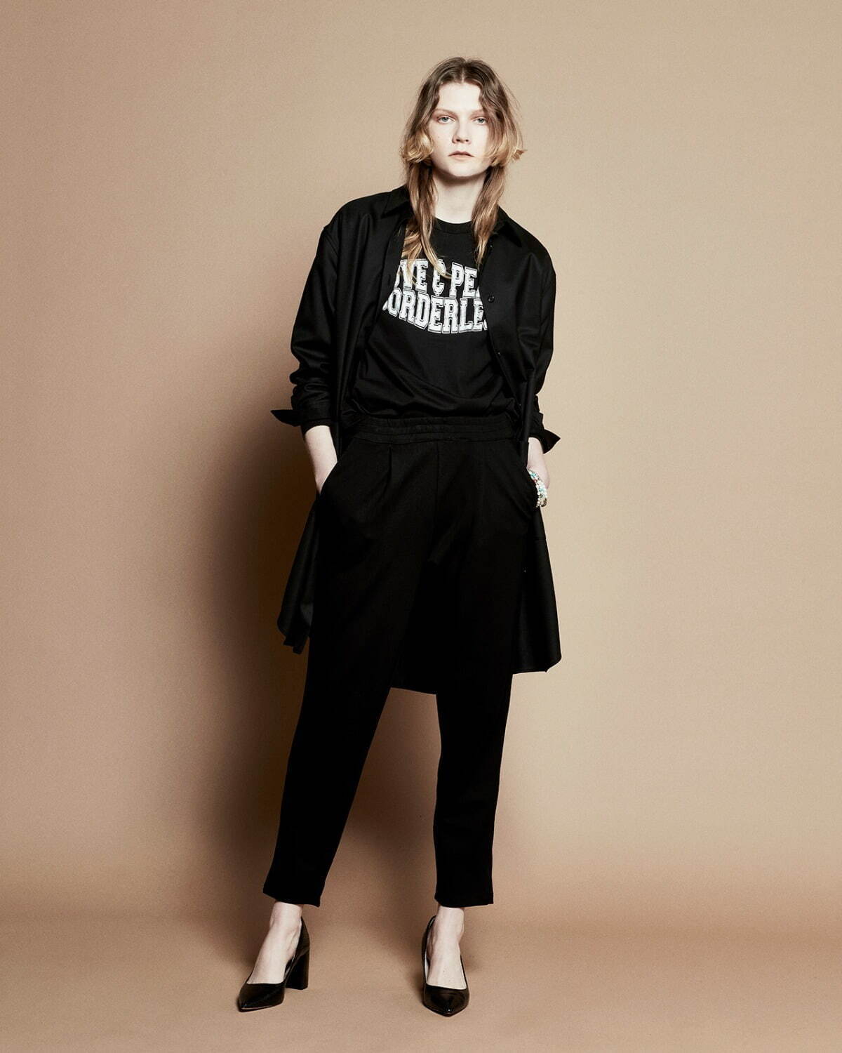 ロアーガンズ(roarguns) 2022-23年秋冬ウィメンズコレクション  - 写真15