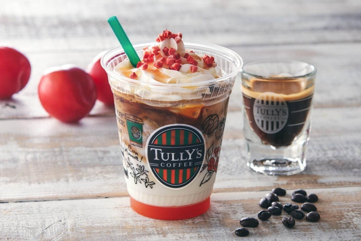 タリーズコーヒー「アイスすももコルタード」“まるで誕生日ケーキ”すもも×エスプレッソの夏ドリンク
