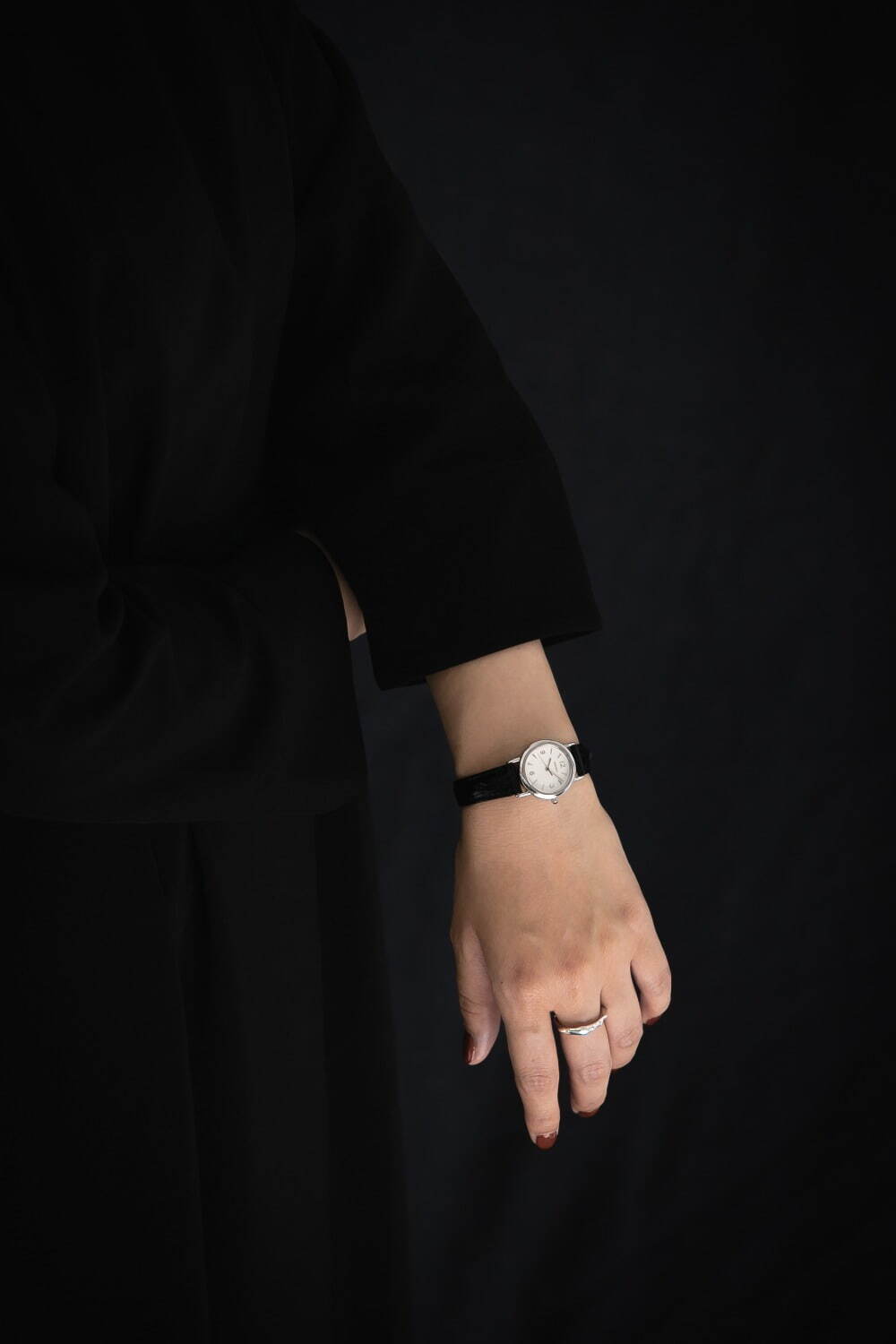 セイコー×アーバンリサーチの新作腕時計、“80年代ヴィンテージ風”文字盤&クロコ型押しバンド｜写真3