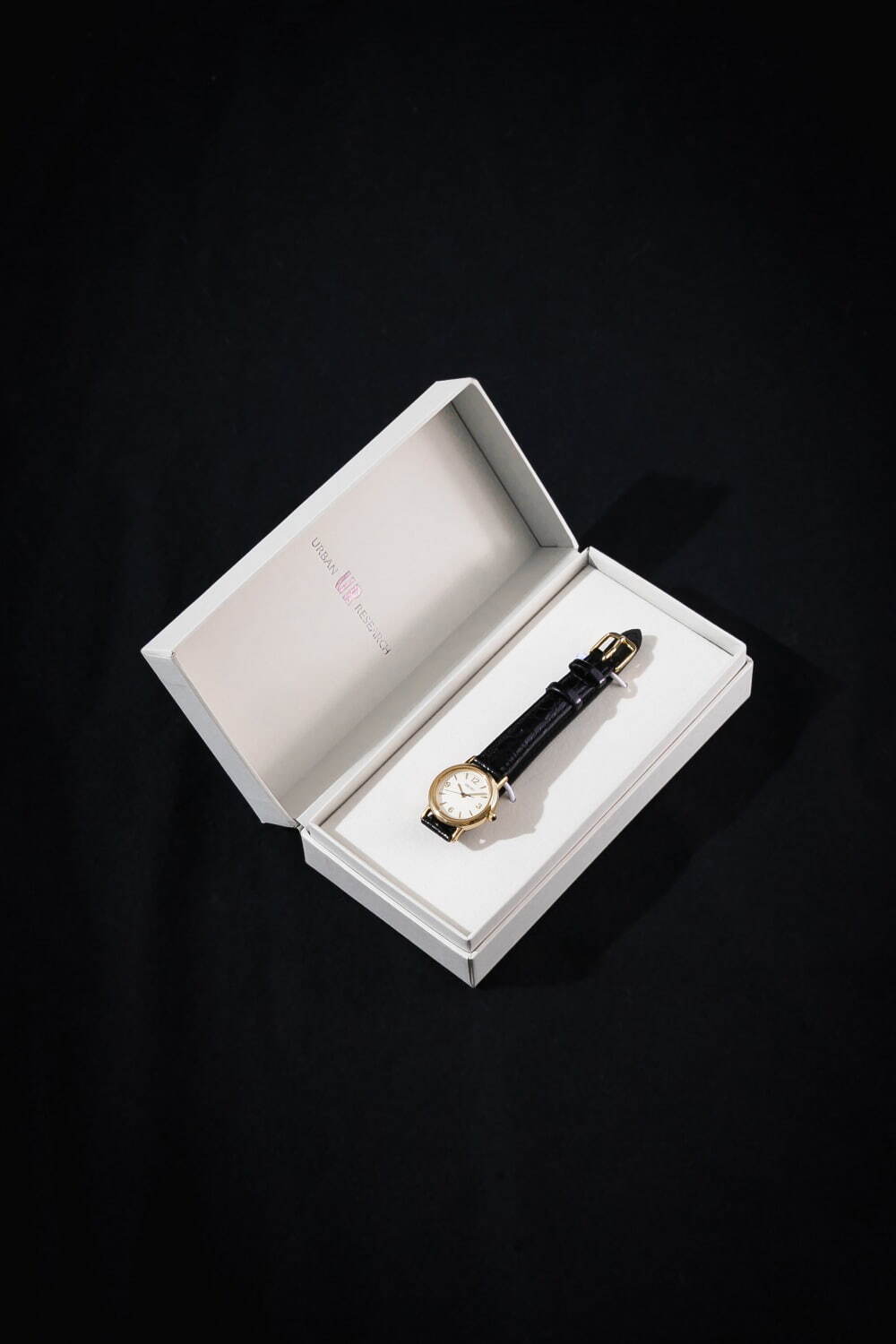 セイコー×アーバンリサーチの新作腕時計、“80年代ヴィンテージ風”文字盤＆クロコ型押しバンド｜写真9