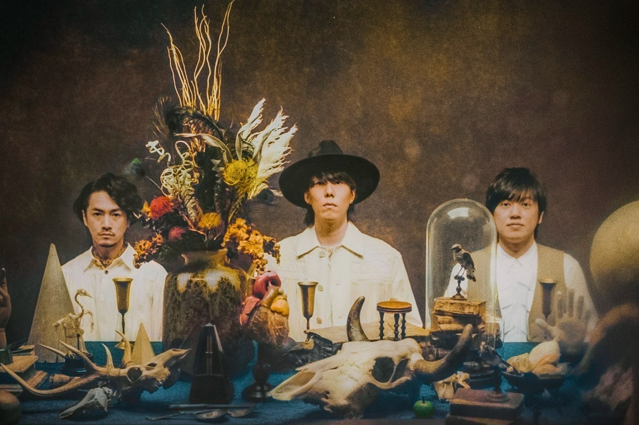 RADWIMPS“初の連ドラ主題歌書き下ろし”、新曲「人間ごっこ」を有村架純＆中村倫也W主演ドラマに