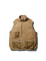 ダイワ ピア39”伝統的なアウトドア”着想の複数ポケットアノラック＆リバーシブルベスト｜写真13