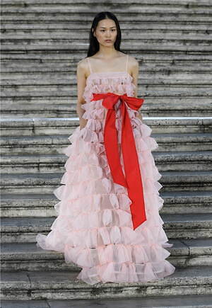 ヴァレンティノ オートクチュール(VALENTINO Haute Couture ) 2022-23年秋冬ウィメンズコレクション  - 写真45