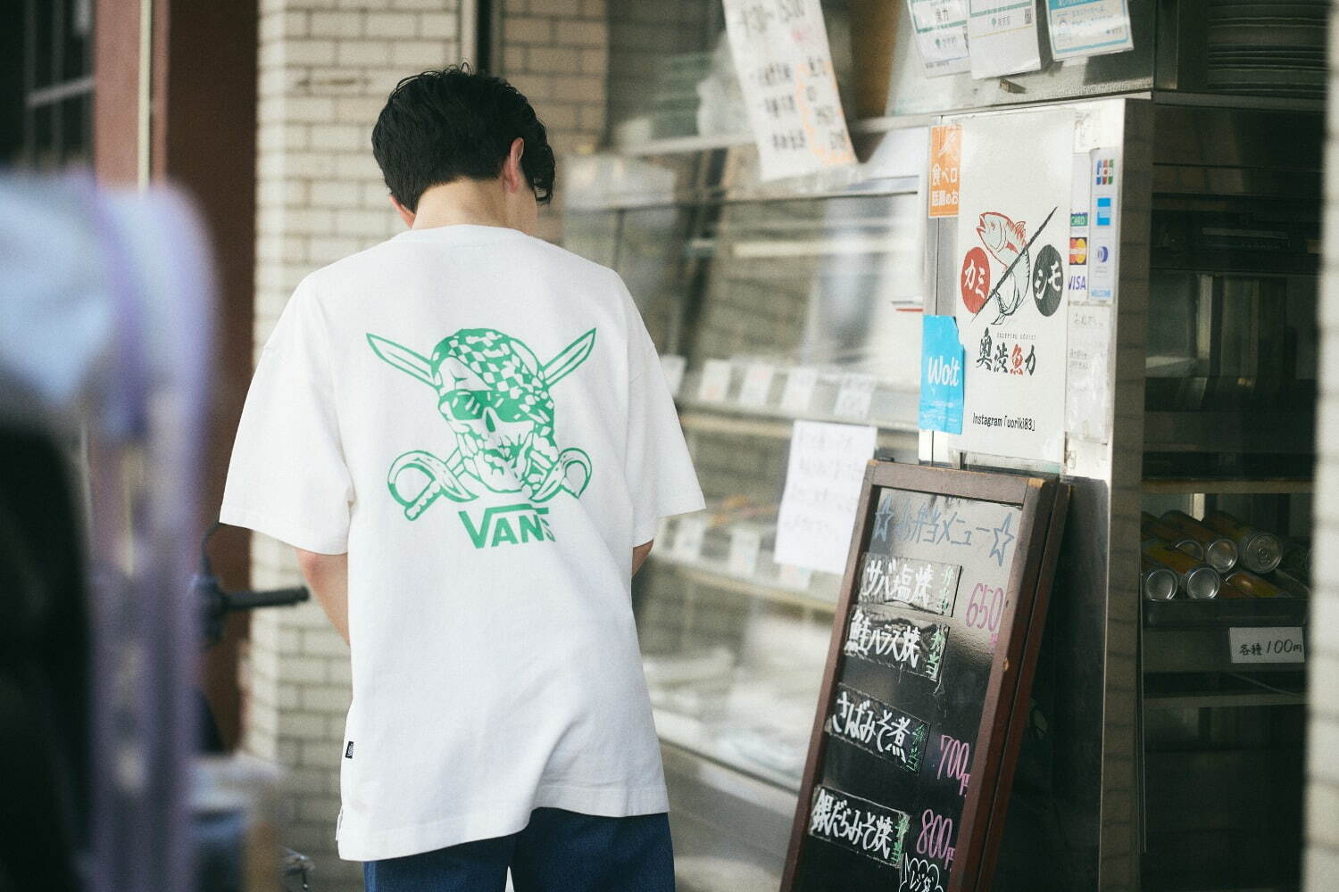 VANS“パイレーツ スカル”プリントの限定Tシャツ＆ヴィンテージ風