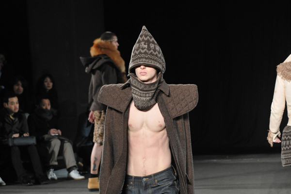 フェノメノン(PHENOMENON)、2010-2011年秋冬コレクション