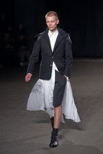 フェノメノン(PHENOMENON)、2010-2011年秋冬コレクション｜写真1