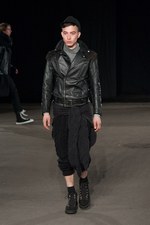 フェノメノン(PHENOMENON)、2010-2011年秋冬コレクション｜写真11