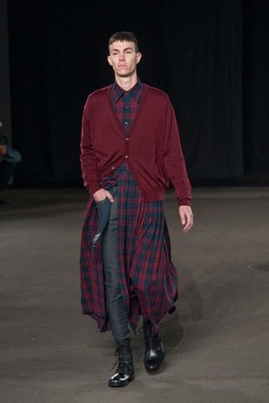 フェノメノン(PHENOMENON)、2010-2011年秋冬コレクション｜写真3