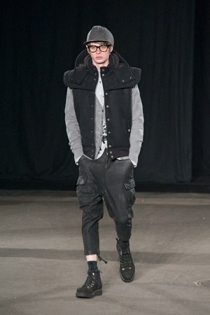 フェノメノン(PHENOMENON)、2010-2011年秋冬コレクション｜写真7