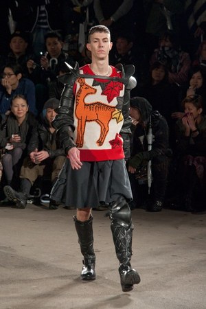 フェノメノン(PHENOMENON)、2010-2011年秋冬コレクション｜写真19