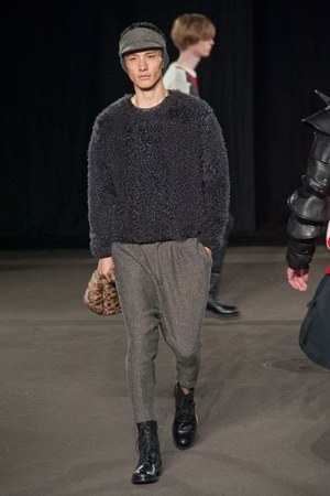 フェノメノン(PHENOMENON)、2010-2011年秋冬コレクション｜写真21