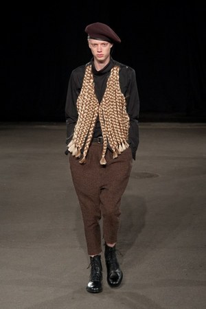 フェノメノン(PHENOMENON)、2010-2011年秋冬コレクション｜写真23