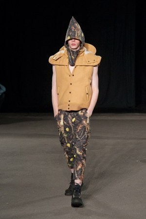 フェノメノン(PHENOMENON)、2010-2011年秋冬コレクション｜写真27