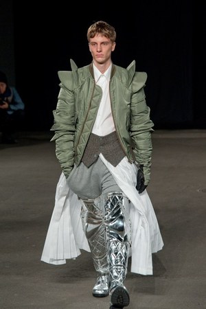 フェノメノン(PHENOMENON)、2010-2011年秋冬コレクション｜写真35