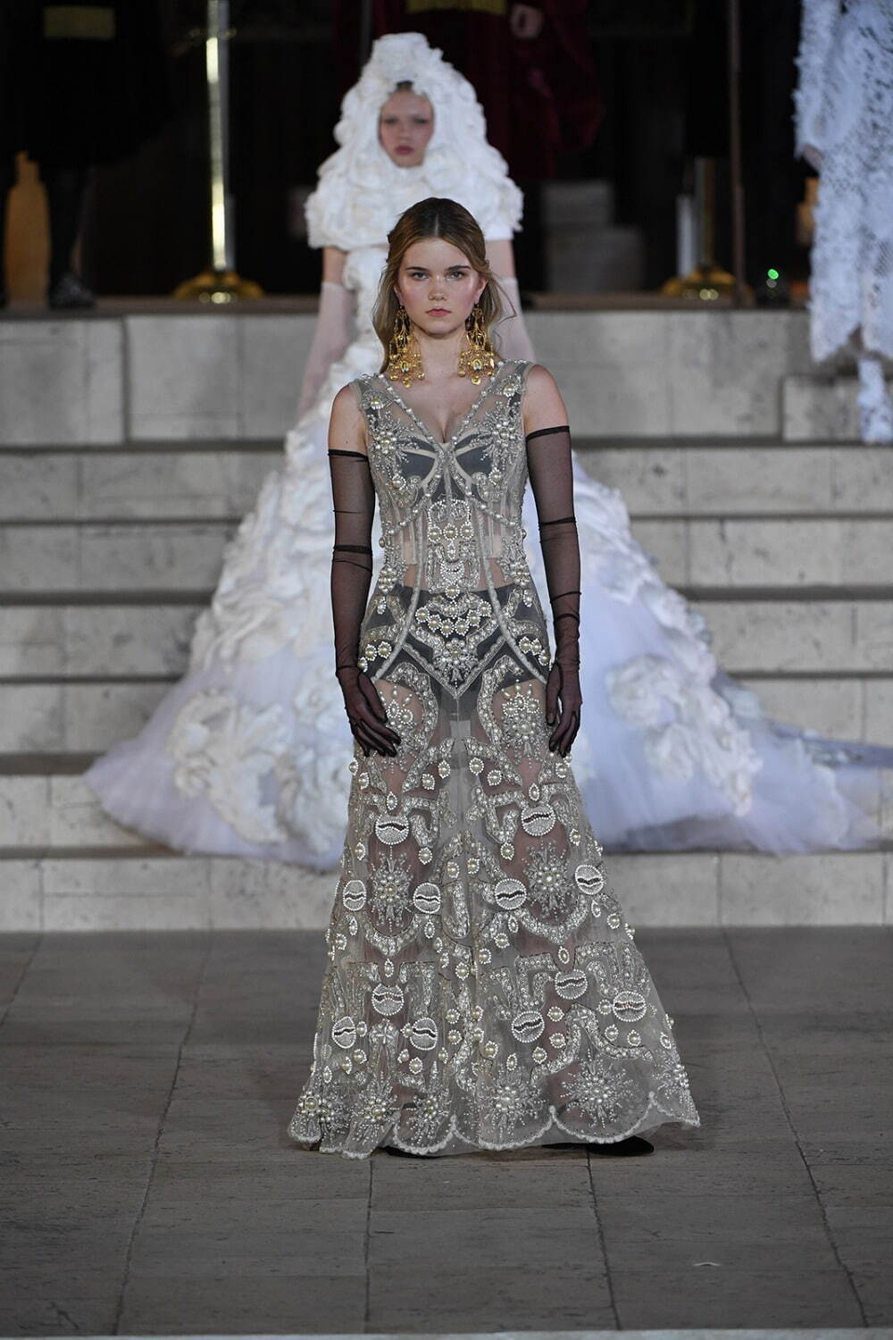 ドルチェ＆ガッバーナ アルタ モーダ(DOLCE&GABBANA Alta Moda) 2022-23年秋冬ウィメンズコレクション  - 写真31