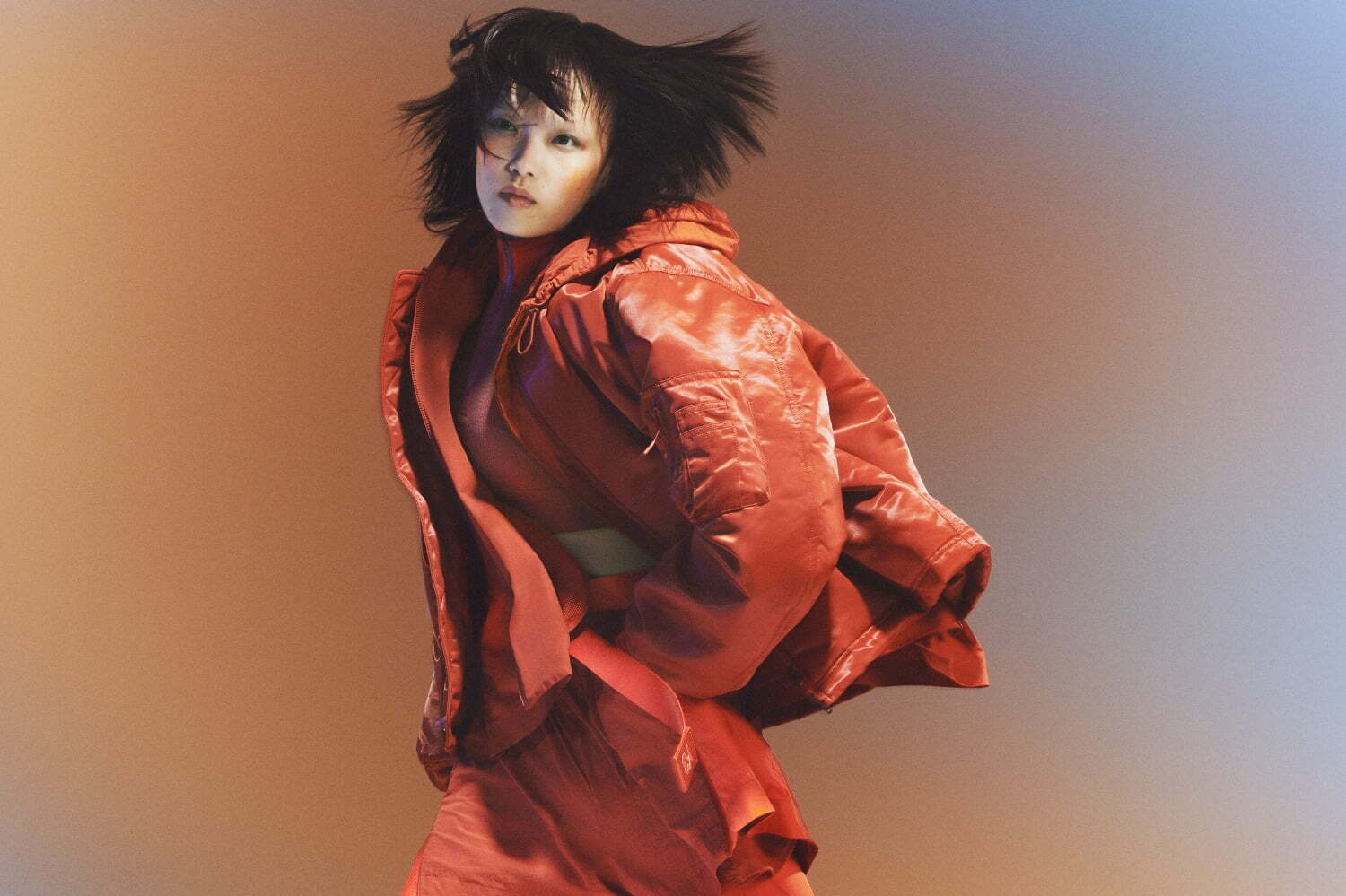 Y-3新作スニーカー＆ウェア、アイコニックな“オレンジ”カラーをまとった「Y-3 QASA」など