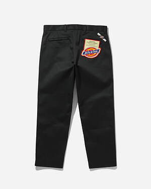 サタデーズ ニューヨークシティ×ディッキーズ、クロップド丈のテーパードパンツ＆タックワイドパンツ｜写真4