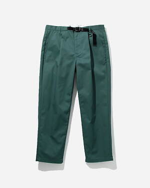 サタデーズ ニューヨークシティ×ディッキーズ、クロップド丈のテーパードパンツ＆タックワイドパンツ｜写真9