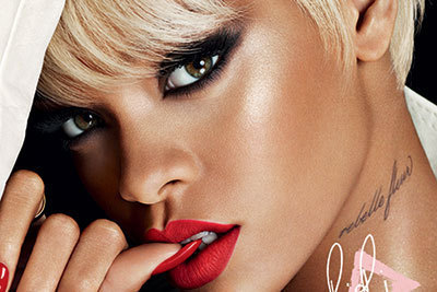 リアーナ｜毎回即完売！歌姫リアーナ、プロデュースの「リリ❤M·A·C」最新コラボレーション、デビュー