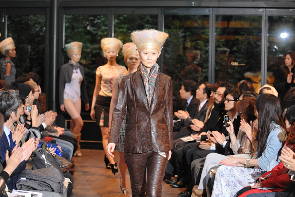 ジャズカッツェ(jazzkatze)、2010-2011年秋冬コレクション