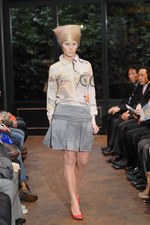 ジャズカッツェ(jazzkatze)、2010-2011年秋冬コレクション｜写真10