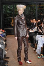 ジャズカッツェ(jazzkatze)、2010-2011年秋冬コレクション｜写真15