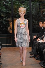 ジャズカッツェ(jazzkatze)、2010-2011年秋冬コレクション｜写真16