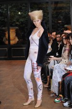 ジャズカッツェ(jazzkatze)、2010-2011年秋冬コレクション｜写真19