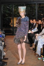 ジャズカッツェ(jazzkatze)、2010-2011年秋冬コレクション｜写真23