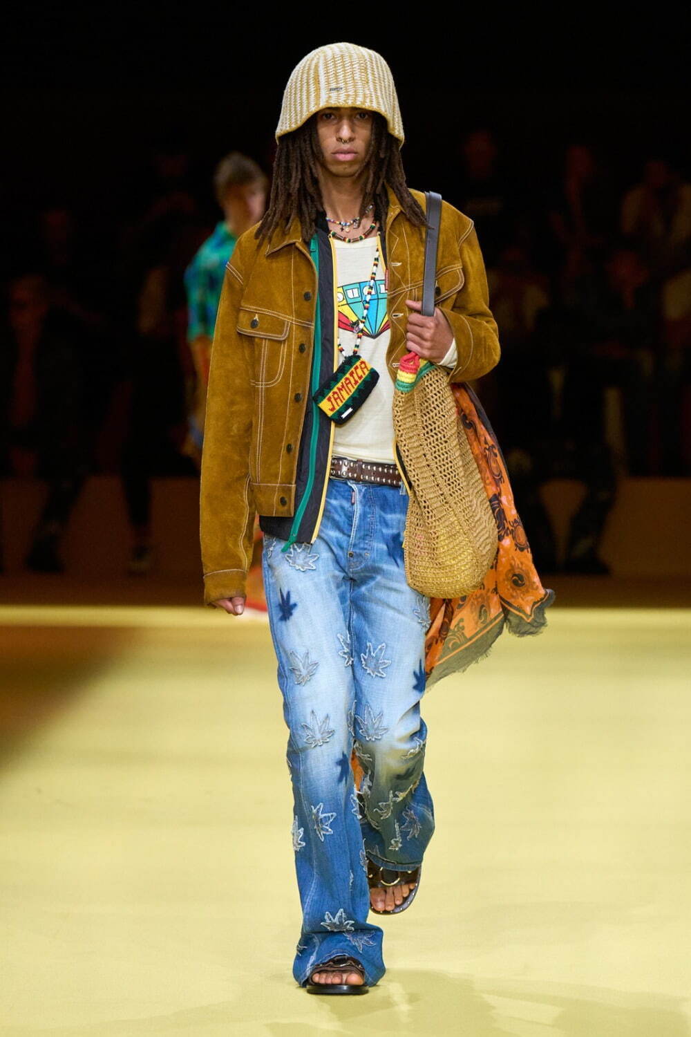 ディースクエアード(DSQUARED2) 2023年春夏メンズコレクション ファッションプレス